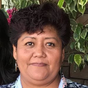 Meet your Posher, Mireya